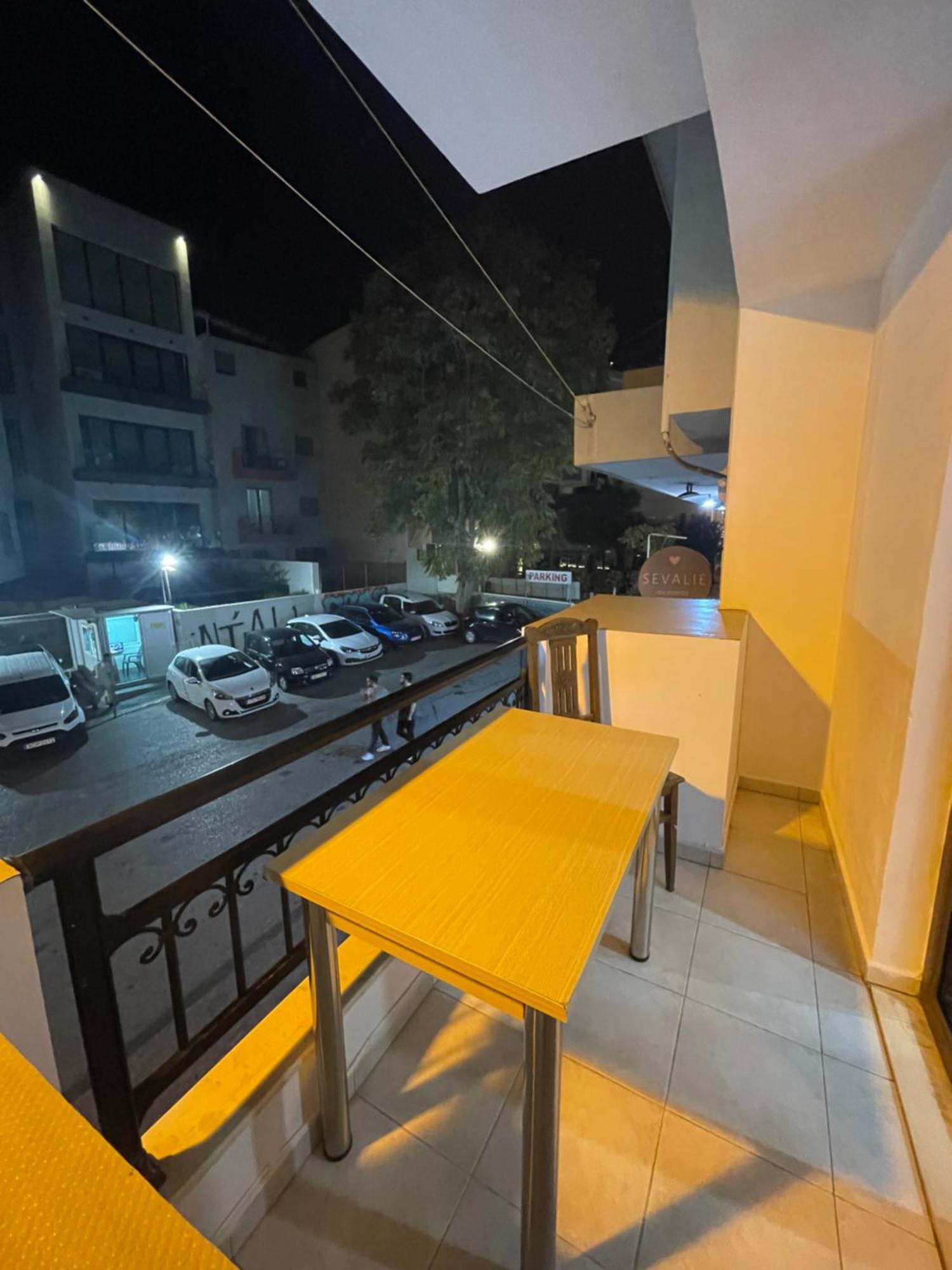 Micro-Studio Ираклион Экстерьер фото