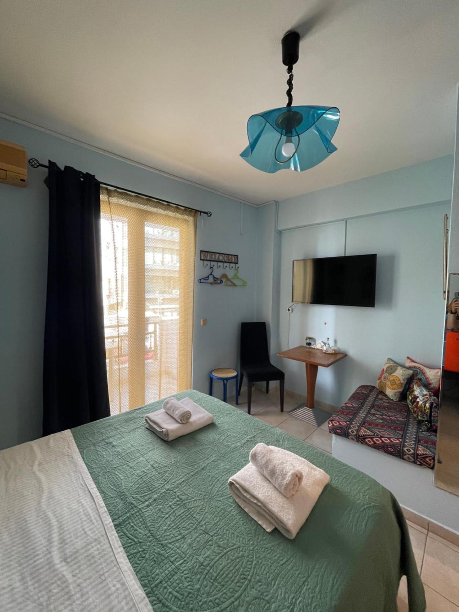 Micro-Studio Ираклион Экстерьер фото
